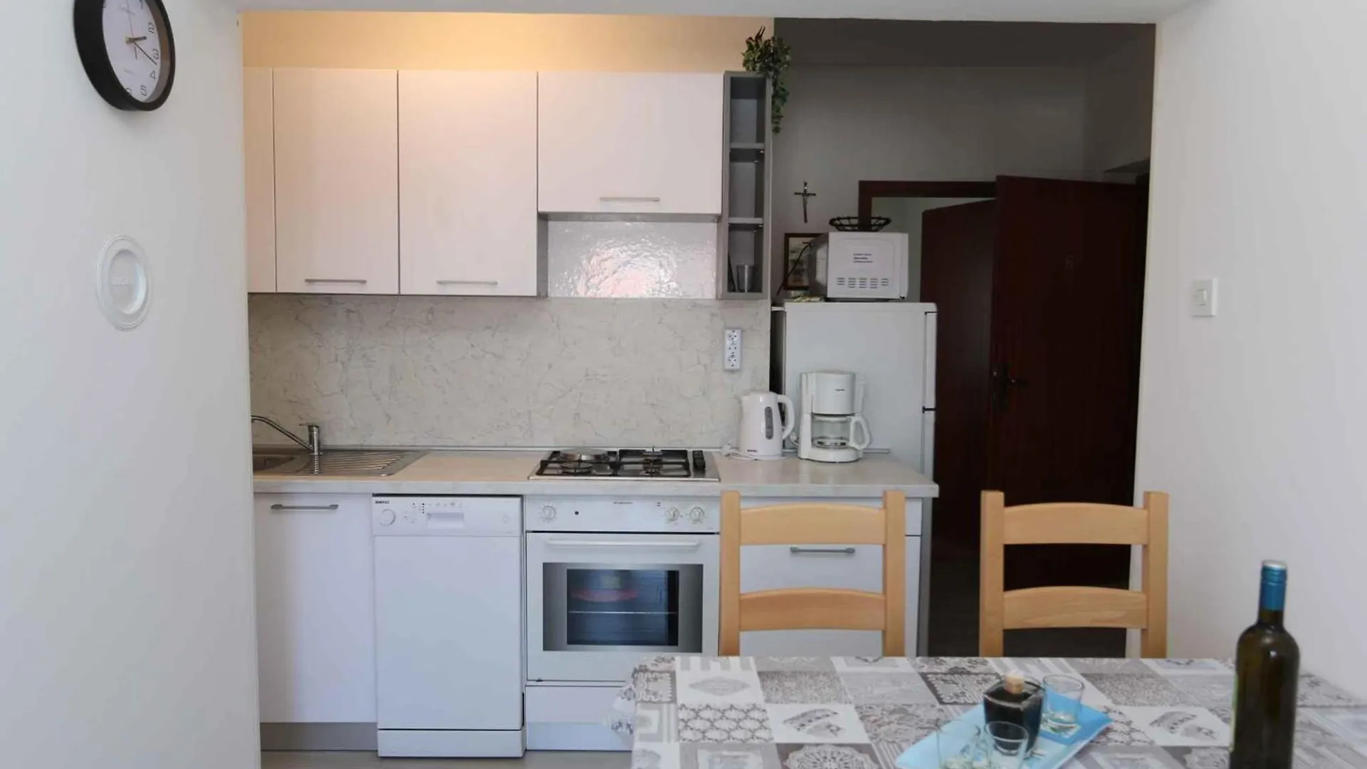 Apartment In Silo/Insel Krk 13440